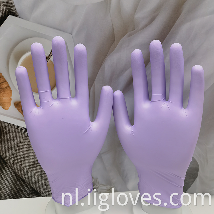 Blauwe groothandel blauw poedervrije nitrilhandschoenen met hoogwaardige wegwerpnitrilhandschoenen